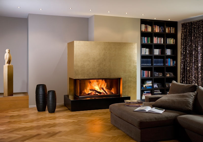 Kamintrend: goldene Eleganz Kamintrend: goldene Eleganz